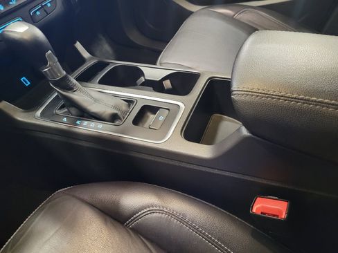 Used 2017 Ford Escape Titanium FWD image 26