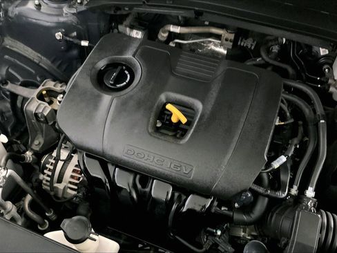 Certified 2025 Kia Seltos S image 30