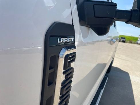 Used 2026 Ford F350 Lariat w/ Chrome Package AWD/4WD image 5