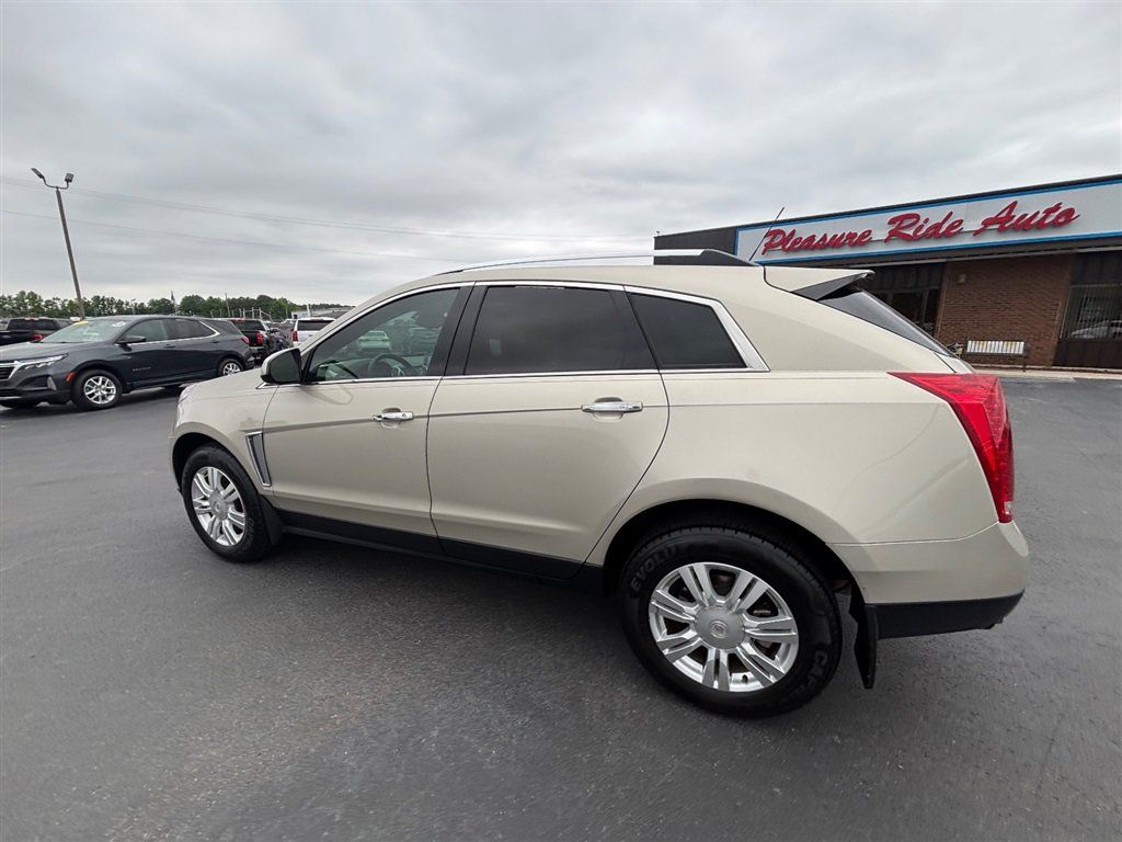 Used 2015 Cadillac SRX Luxury w/ Driver Awareness Package FWD image 3