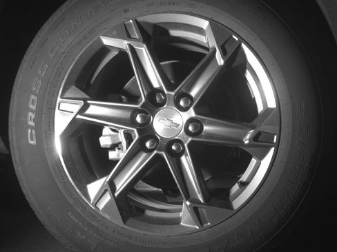 Used 2025 Chevrolet Blazer LT FWD image 15