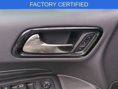 Used 2021 Dodge Durango R/T w/ Blacktop Package RWD image 13