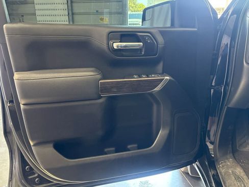 Used 2019 GMC Sierra 1500 Elevation w/ Elevation Value Package RWD image 15