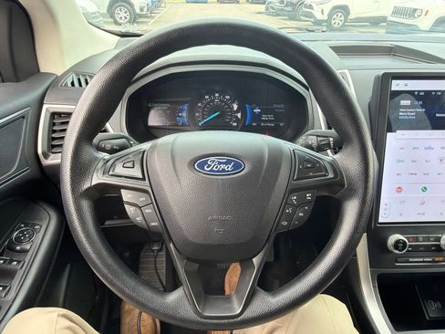 Used 2023 Ford Edge SE AWD/4WD image 14