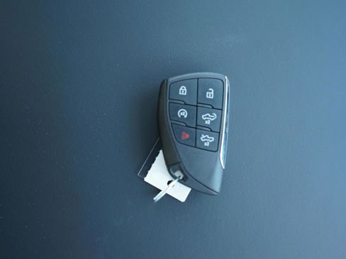 New 2025 GMC Sierra EV Denali image 27