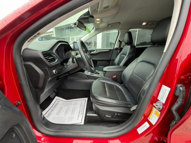 Used 2022 Ford Escape Titanium FWD image 22