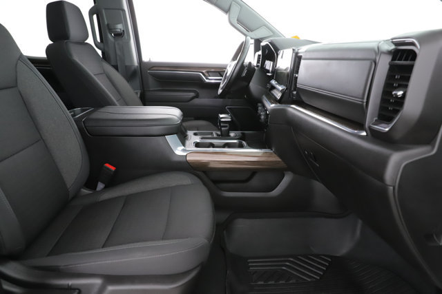 Used 2024 Chevrolet Silverado 1500 RST AWD/4WD image 30