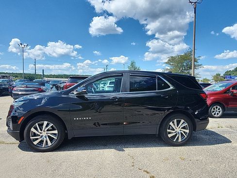 Used 2024 Chevrolet Equinox LT FWD image 2