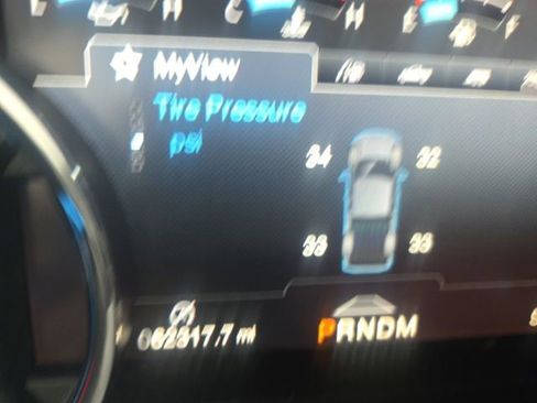 Used 2018 Ford F150 Lariat w/ Equipment Group 502A Luxury image 9