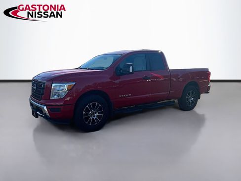 Used 2023 Nissan Titan SV w/ SV Utility Package image 3