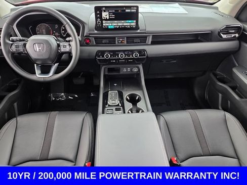 Used 2025 Honda Pilot EX-L image 13
