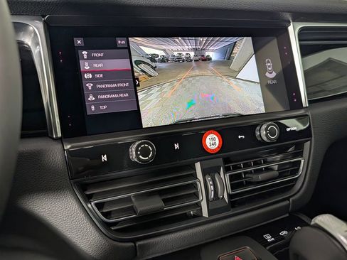 New 2026 Porsche Macan S AWD/4WD image 31