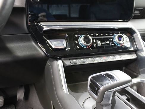 Used 2024 GMC Sierra 1500 Denali AWD/4WD image 69