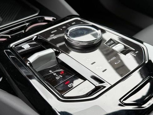 New 2026 BMW 530i w/ Premium Package RWD image 24