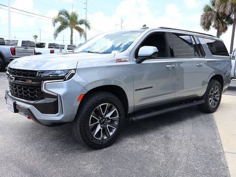 Used 2024 Chevrolet Suburban Z71 AWD/4WD image 4