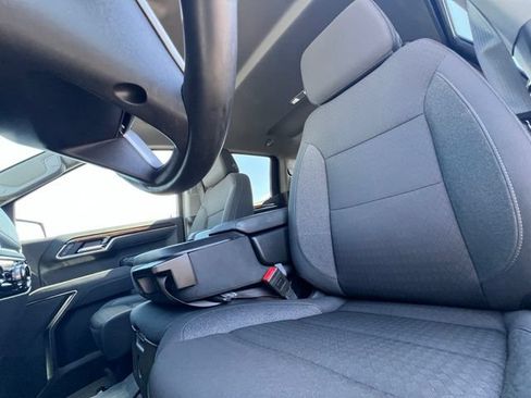 Used 2025 GMC Sierra 1500 Elevation AWD/4WD image 17