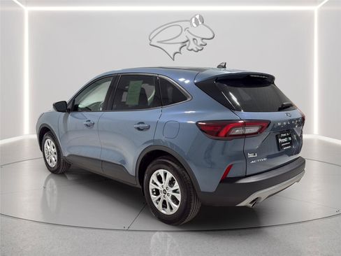 Used 2026 Ford Escape Active FWD image 3