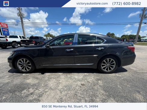 Used 2011 Lexus LS 460 AWD w/ Comfort Pkg image 6