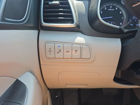 Used 2019 Hyundai Tucson Value FWD image 19
