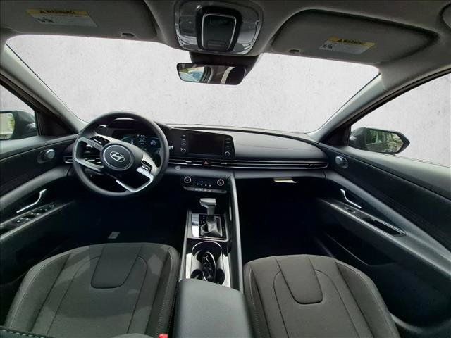 New 2026 Hyundai Elantra Hybrid FWD image 14