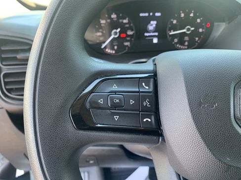 Used 2026 RAM ProMaster 2500 w/ Convenience Group FWD image 19