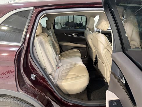 Used 2023 Lincoln Nautilus Reserve w/ Class II Trailer Tow Package image 13