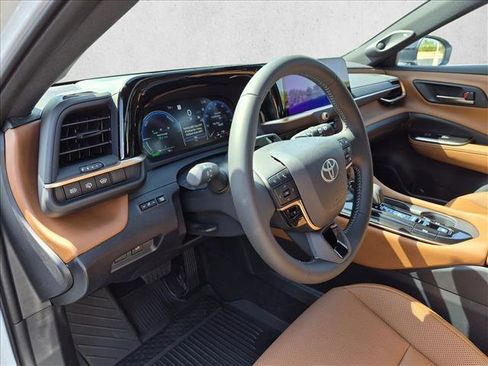 New 2026 Toyota Crown Signia AWD/4WD image 3