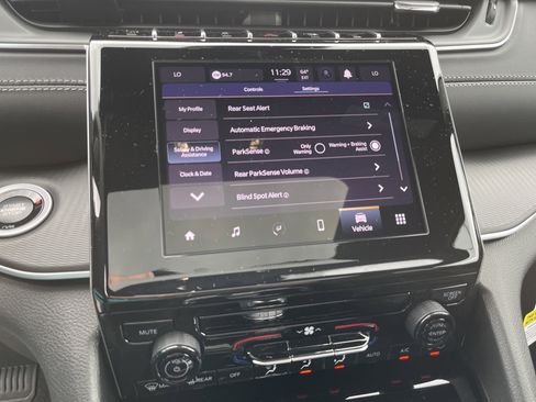 New 2025 Jeep Grand Cherokee Laredo X image 30