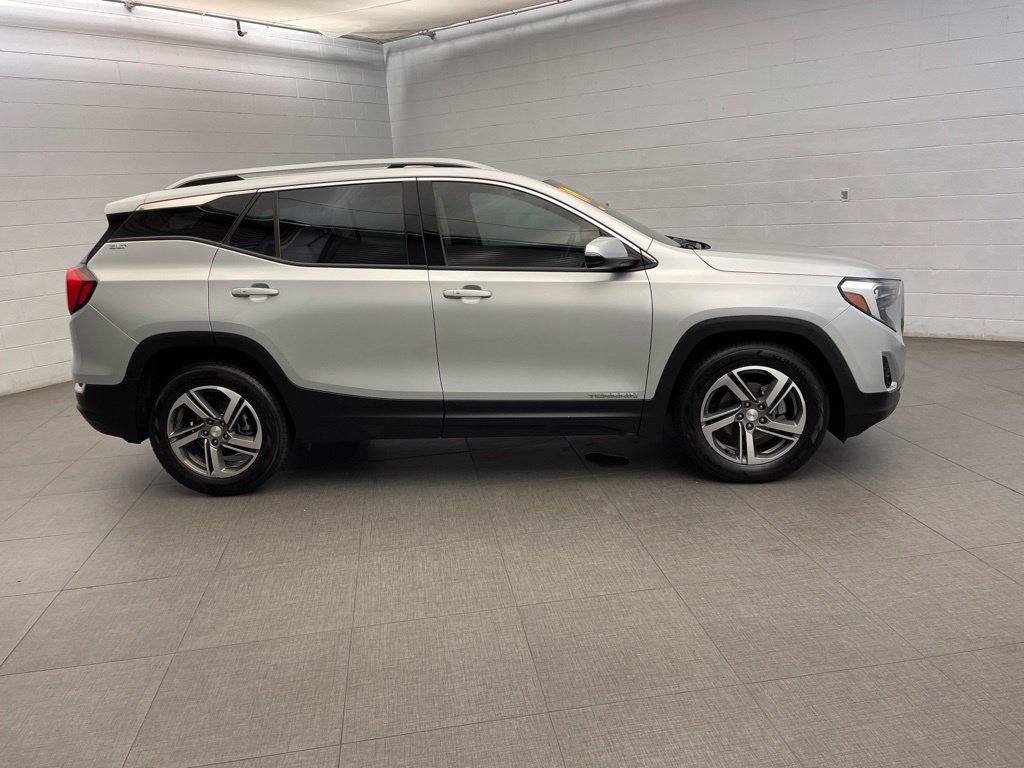 Used 2019 GMC Terrain SLT w/ Preferred Package FWD image 5