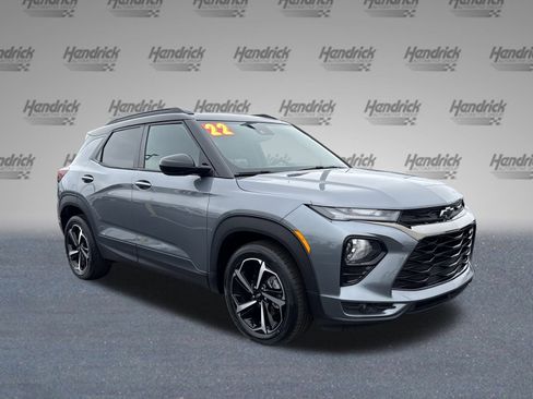 Certified 2022 Chevrolet TrailBlazer RS w/ Driver Confidence Package image 2