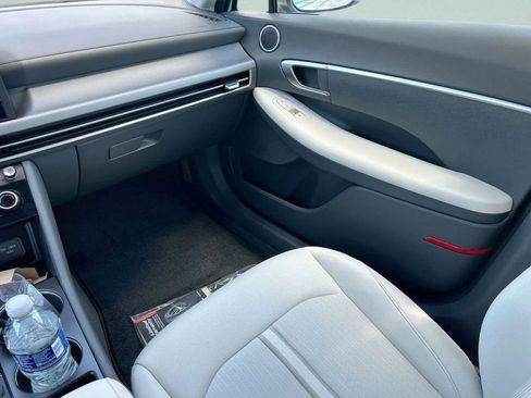 New 2026 Hyundai Sonata SE FWD image 18