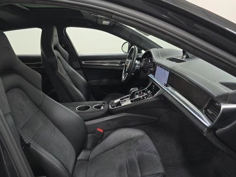 Used 2019 Porsche Panamera GTS w/ Assistance Package AWD/4WD image 10
