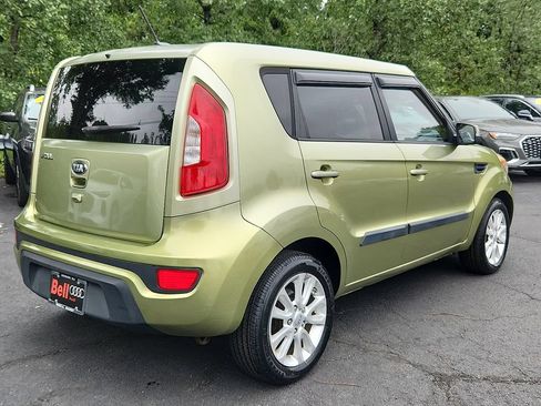 Used 2013 Kia Soul + w/ Audio Pkg FWD image 11