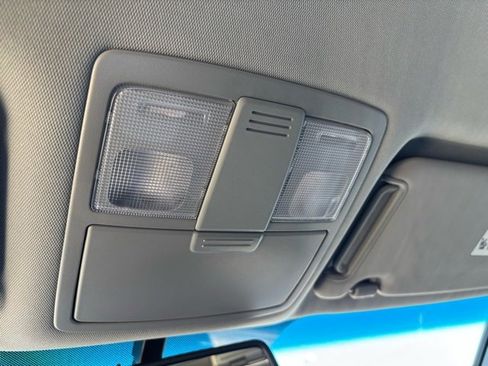 Used 2011 Kia Sorento LX w/ Convenience Pkg image 19