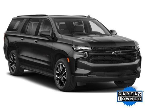 Used 2022 Chevrolet Suburban RST w/ Luxury Package RWD image 29
