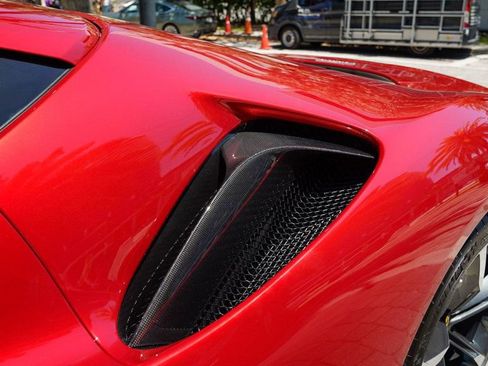 Used 2023 Ferrari SF90 Stradale image 41