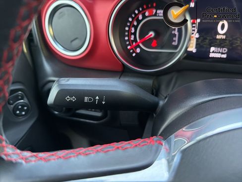 Used 2022 Jeep Wrangler Unlimited Rubicon w/ LED Lighting Group AWD/4WD image 67