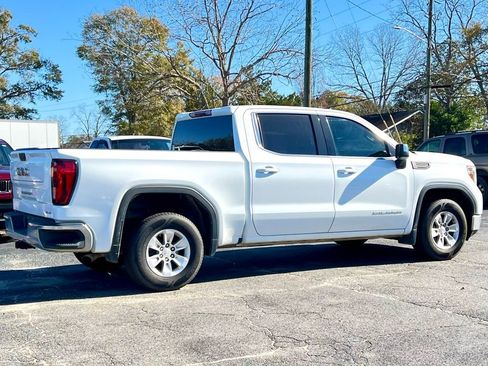 Used 2022 GMC Sierra 1500 SLE image 3