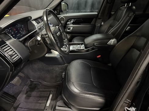 Used 2018 Land Rover Range Rover image 10