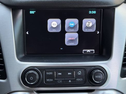 Used 2017 GMC Yukon XL SLT AWD/4WD image 27