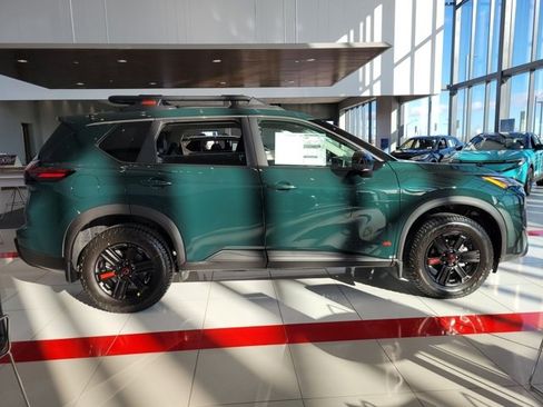 New 2026 Nissan Rogue SV image 6