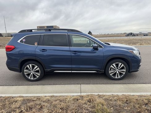 Used 2019 Subaru Ascent Limited image 8