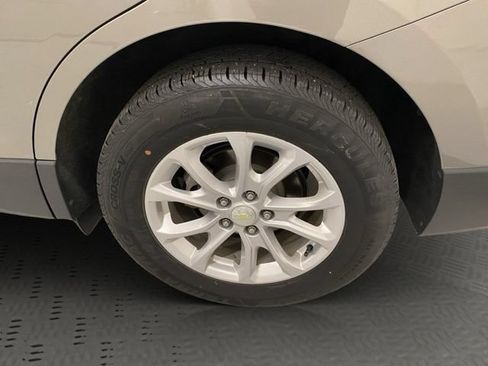 Used 2018 Chevrolet Equinox LT AWD/4WD image 38