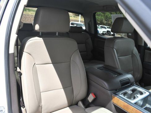 Used 2018 GMC Sierra 1500 SLT AWD/4WD image 26