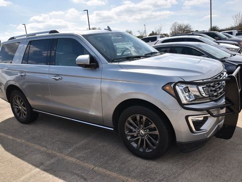 Used 2020 Ford Expedition Limited w/ Equipment Group 301A image 4