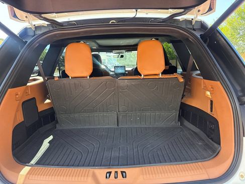 Certified 2023 Lincoln Aviator Black Label w/ Dynamic Handling Package AWD/4WD image 7