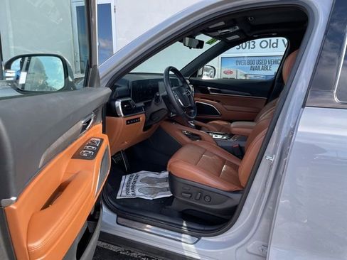Certified 2024 Kia Telluride SX Prestige X-Pro image 8