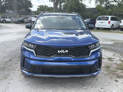 Certified 2023 Kia Sorento S w/ Panoramic Sunroof Package FWD image 2