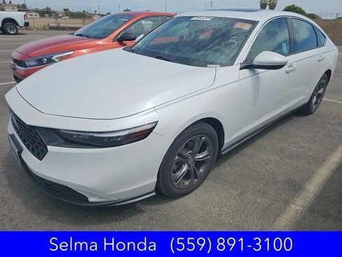 Used 2023 Honda Accord EX image 1