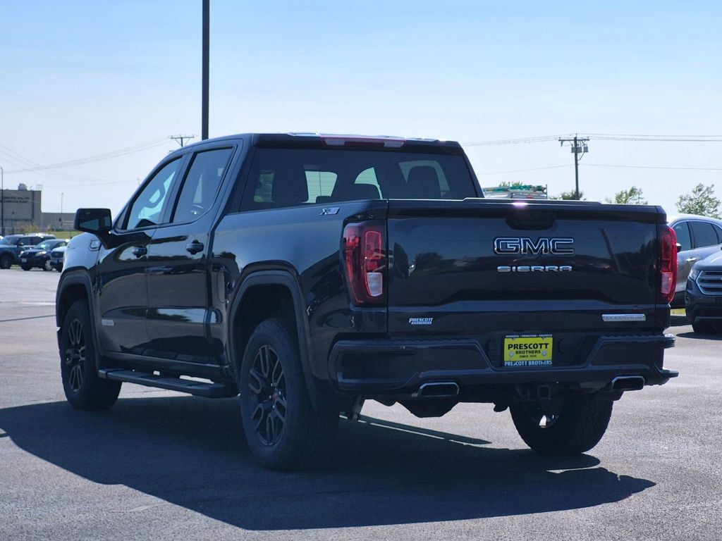 Used 2024 GMC Sierra 1500 Elevation w/ LPO, Elevation Black Package AWD/4WD image 5